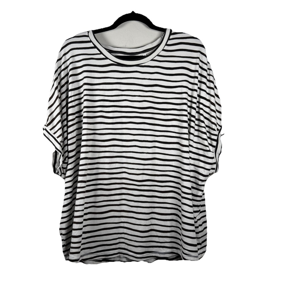 Chicos Women's Top 4 XXLarge White Black Stripe Pullover Short Sleeve Soft Basic